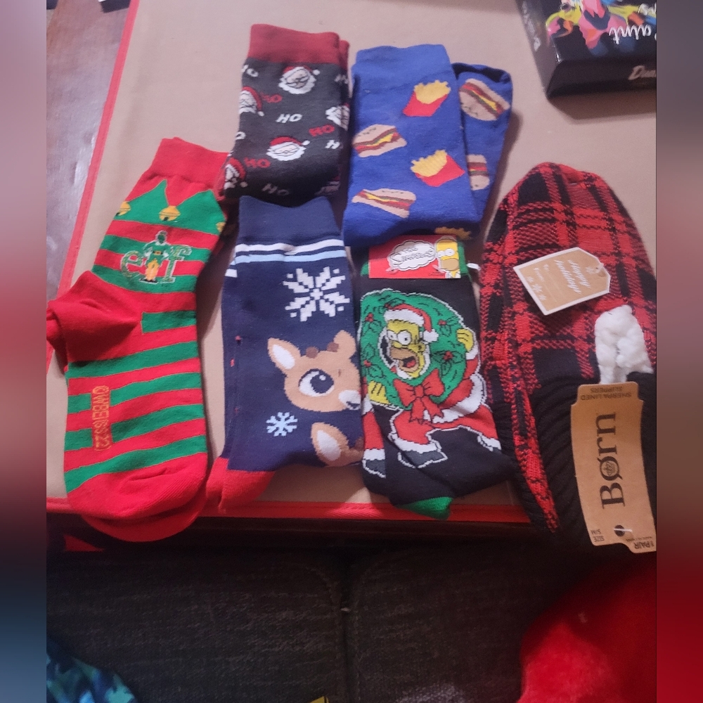 6 Pairs Womens NEW Christmas Socks Stocking Stuffer Slippers A51